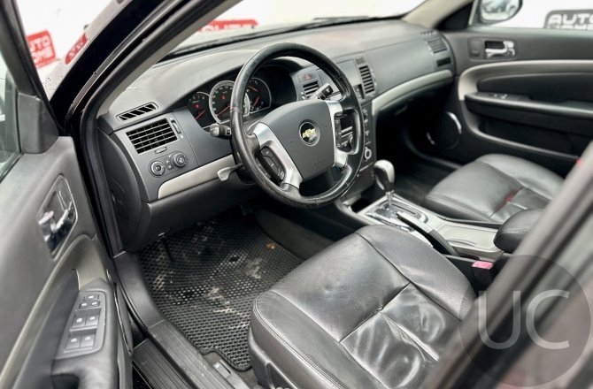 подержанный авто Chevrolet Epica 2007 года