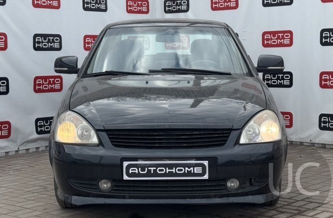 фотографии Lada (ВАЗ) Priora