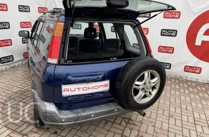 подержанный авто Honda CR-V 1999 года