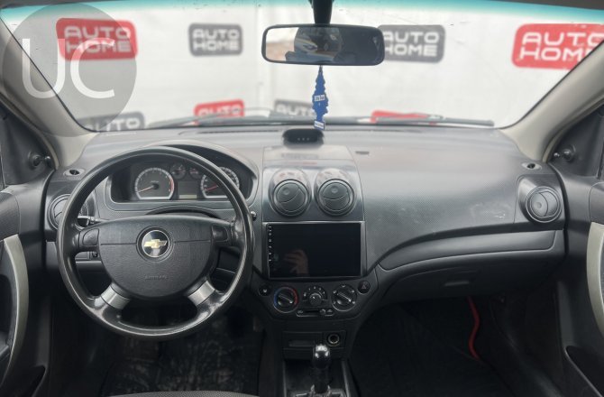 подержанный авто Chevrolet Aveo 2006 года