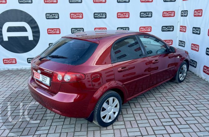 подержанный авто Chevrolet Lacetti 2005 года