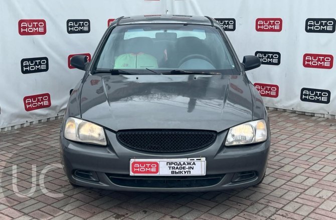 фотографии Hyundai Accent