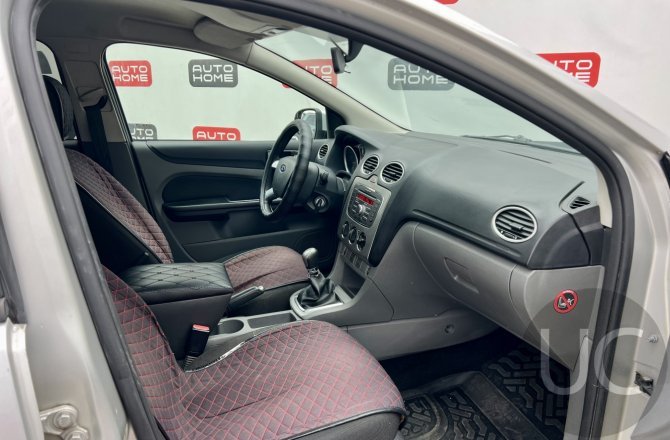 Ford Focus 2010 года за 474 990 рублей