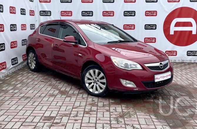 объявление о продаже Opel Astra 2011 года