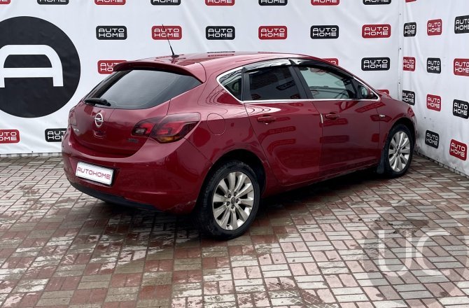 купить Opel Astra с пробегом, 2011 года