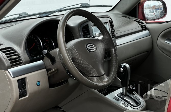 подержанный авто Suzuki Grand Vitara 2003 года
