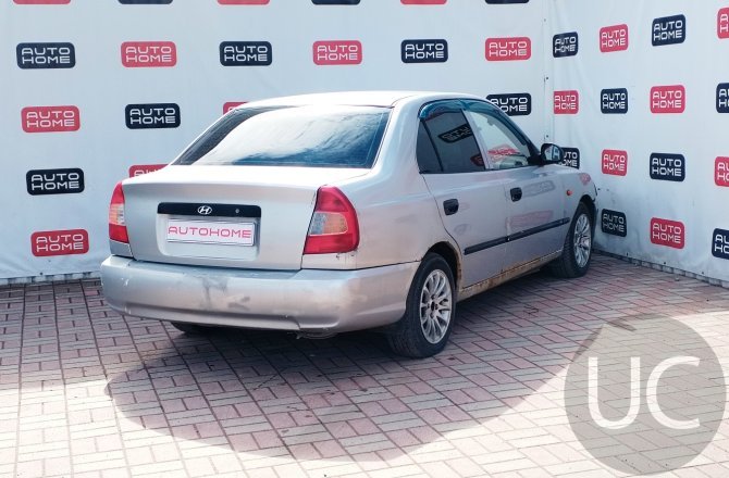 купить Hyundai Accent с пробегом, 2004 года