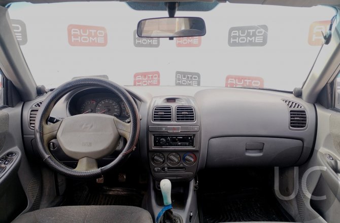фотографии Hyundai Accent