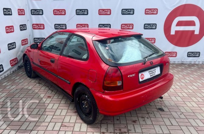 купить б/у автомобиль Honda Civic 1996 года