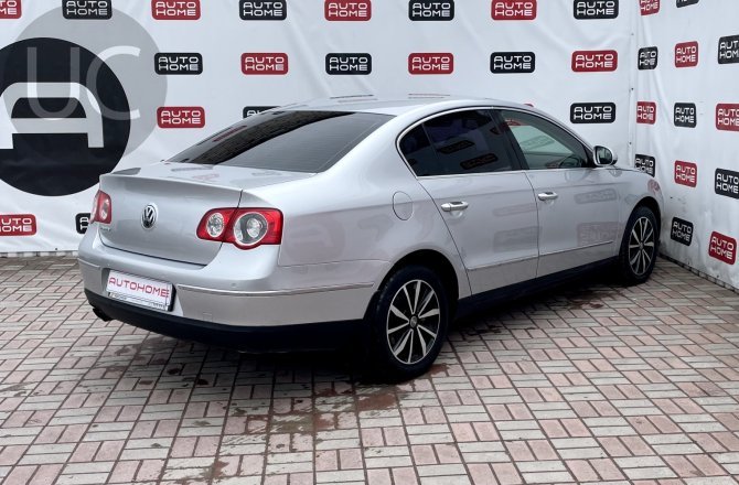 купить Volkswagen Passat с пробегом, 2008 года