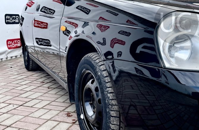 купить б/у автомобиль Lada (ВАЗ) Priora 2010 года