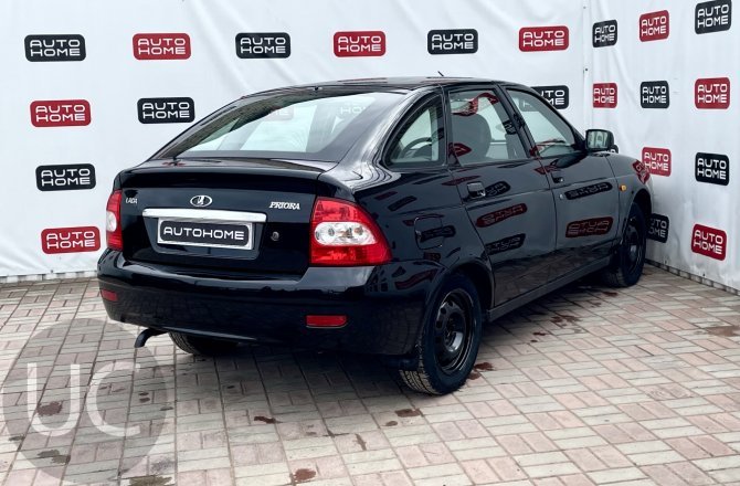 Lada (ВАЗ) Priora 2010 года за 349 900 рублей
