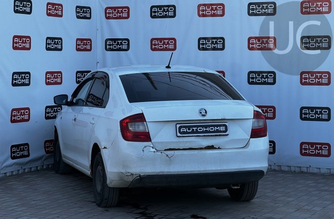 купить Skoda Rapid  с пробегом, 2015 года