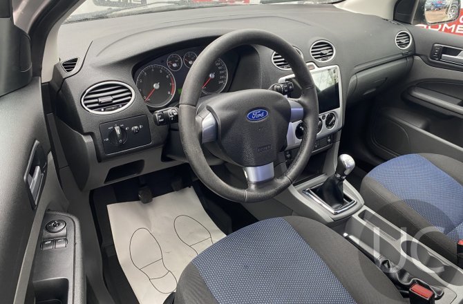 фотографии Ford Focus