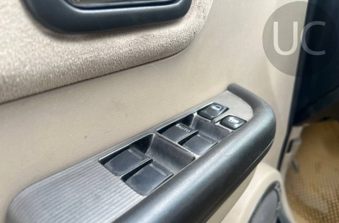купить Nissan X-Trail с пробегом, 2002 года