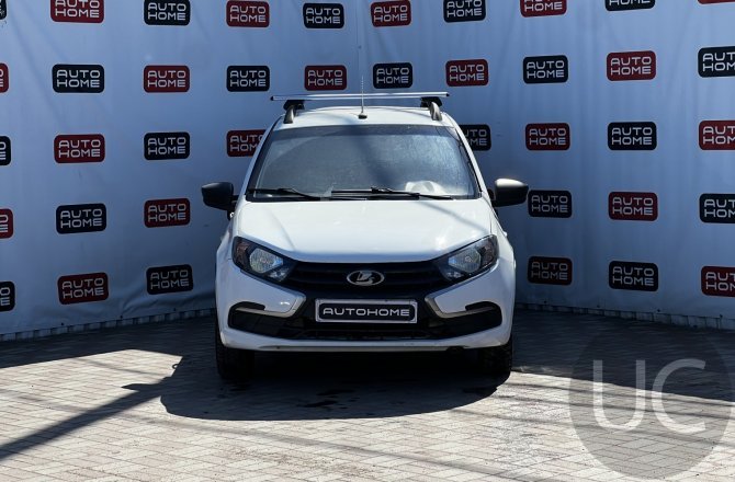 фотографии Lada (ВАЗ) Granta