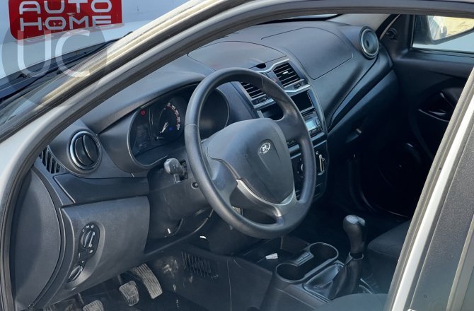 подержанный авто Lada (ВАЗ) Granta 2019 года