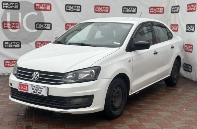 подержанный авто Volkswagen Polo 2017 года