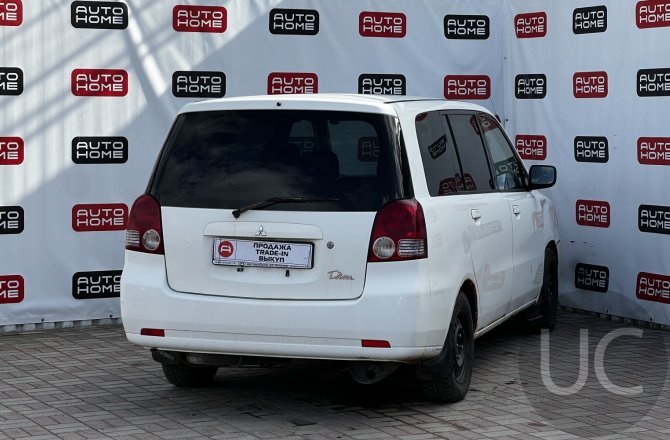 купить Mitsubishi Dion с пробегом, 2001 года