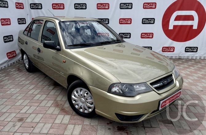 фотографии Daewoo Nexia
