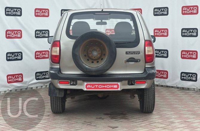 купить б/у автомобиль Chevrolet Niva 2007 года