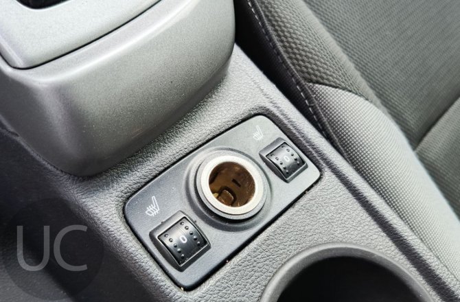 подержанный авто Ford Focus 2012 года