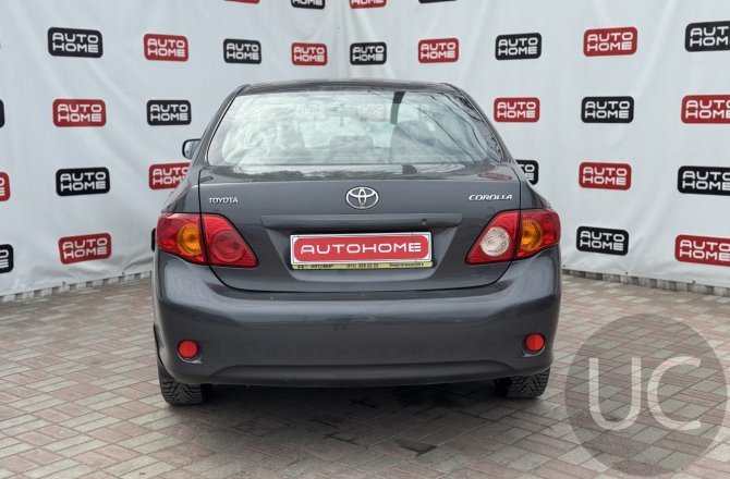 купить б/у автомобиль Toyota Corolla 2008 года