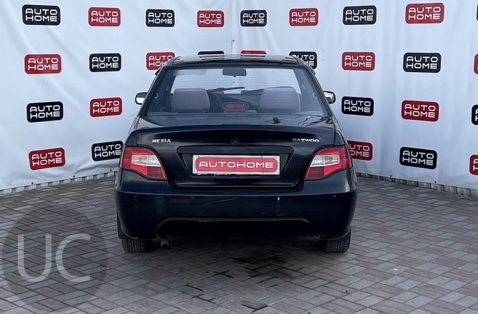купить б/у автомобиль Daewoo Nexia 2010 года