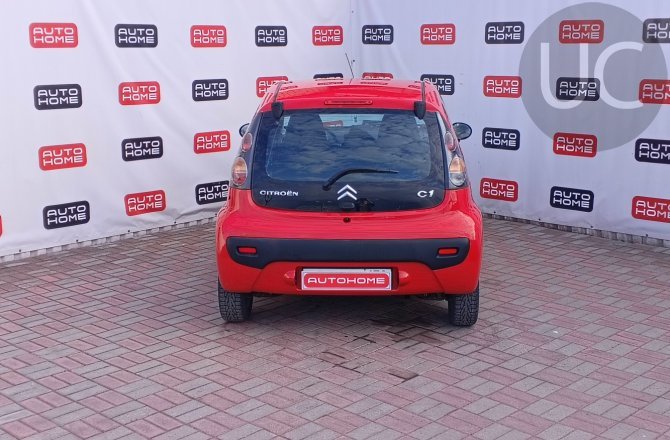 купить б/у автомобиль Citroen C1 2010 года
