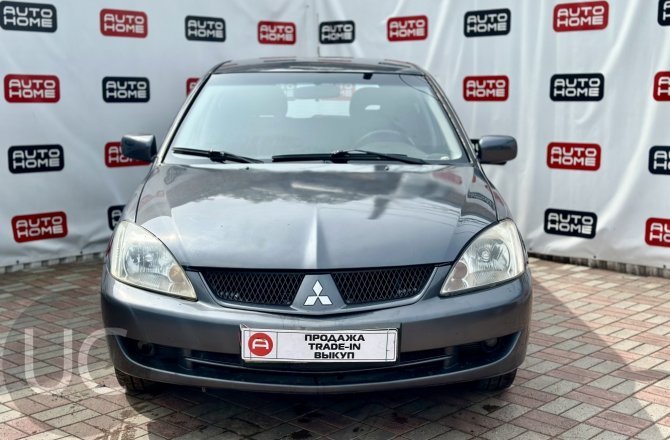 фотографии Mitsubishi Lancer