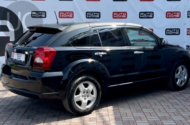 подержанный авто Dodge Caliber 2008 года