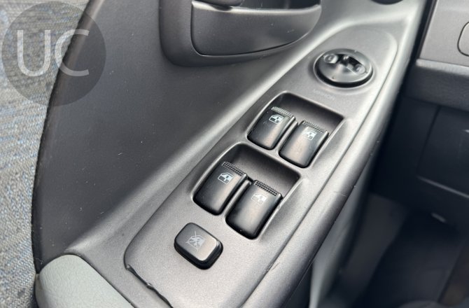 купить Hyundai Elantra с пробегом, 2004 года