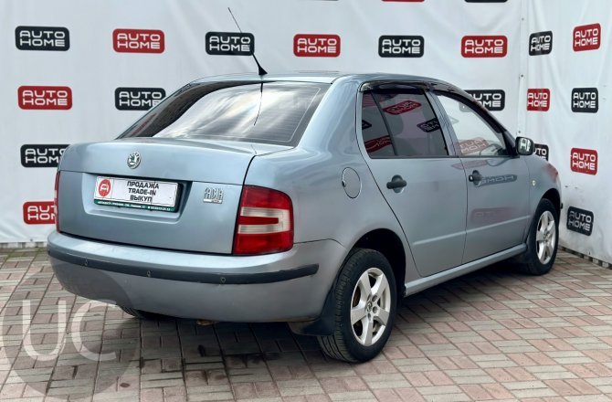 Skoda Fabia 2004 года за 280 000 рублей