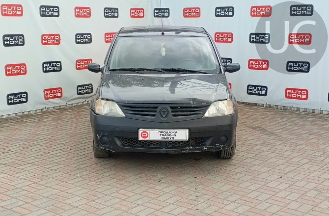 фотографии Renault Logan