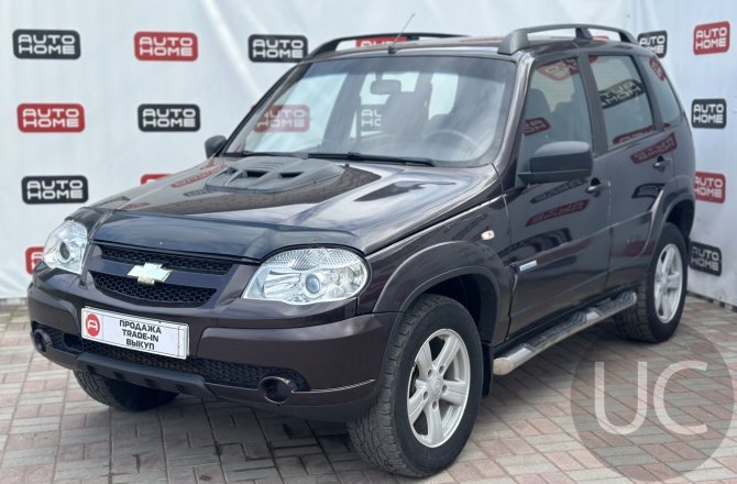 подержанный авто Chevrolet Niva 2013 года