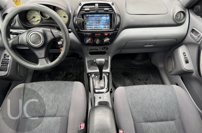 купить Toyota Rav 4 с пробегом, 2001 года