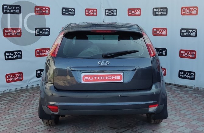 купить б/у автомобиль Ford Focus 2007 года