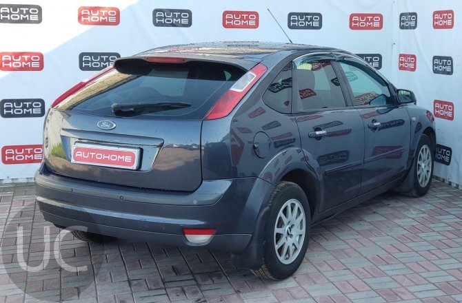 Ford Focus 2007 года за 350 000 рублей