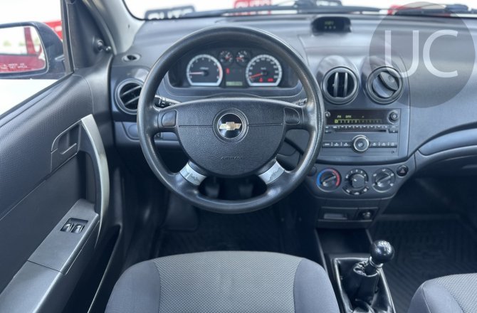 подержанный авто Chevrolet Aveo 2006 года