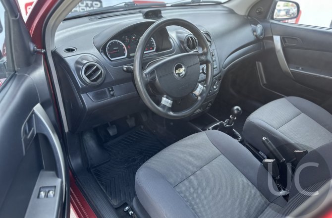 фотографии Chevrolet Aveo