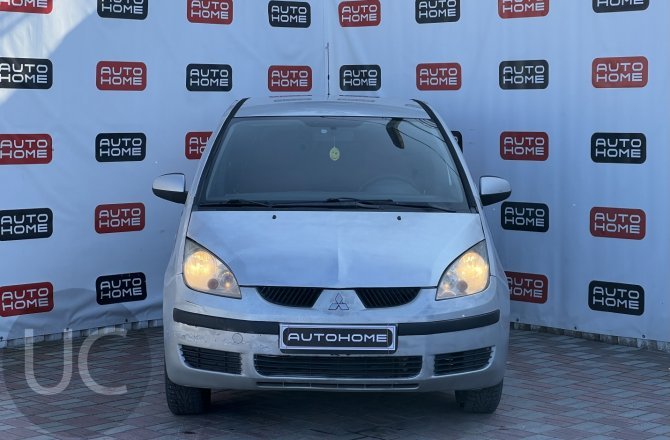 фотографии Mitsubishi Colt