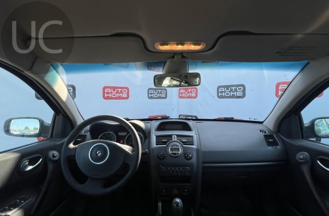 фотографии Renault Megane