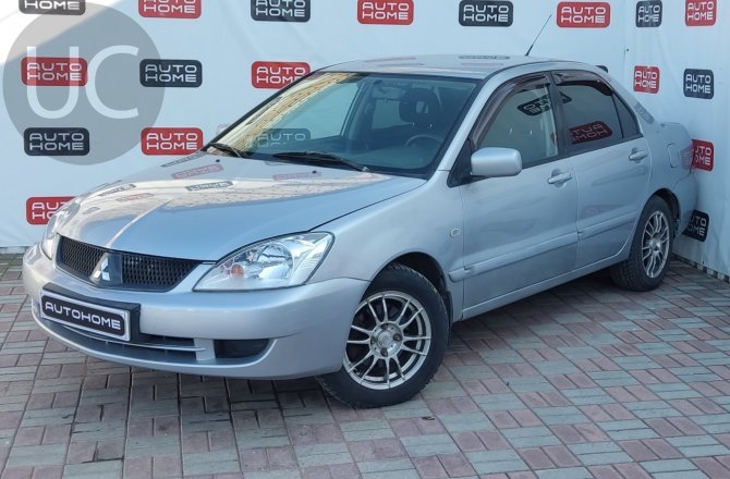 подержанный авто Mitsubishi Lancer 2007 года