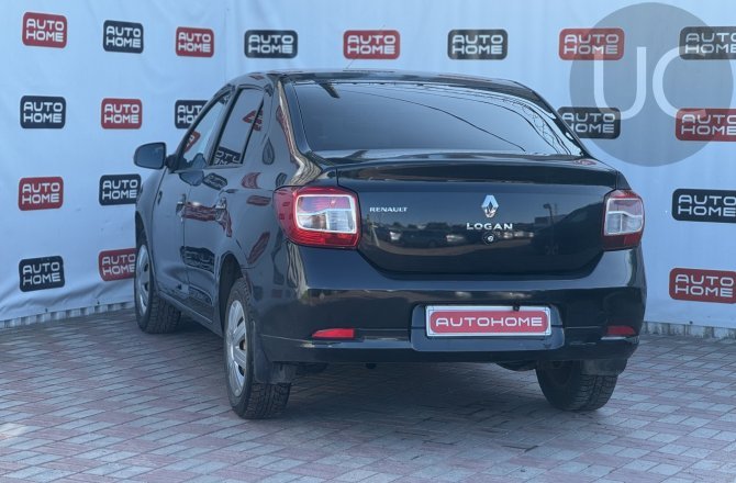 Renault Logan 2014 года за 469 999 рублей