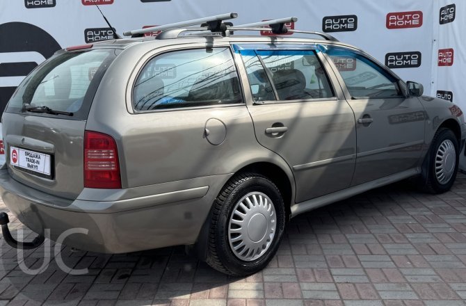 купить Skoda Octavia с пробегом, 2009 года
