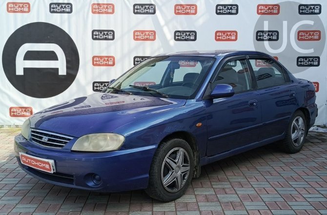 подержанный авто Kia Spectra 2004 года
