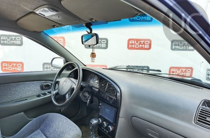 подержанный авто Kia Spectra 2004 года