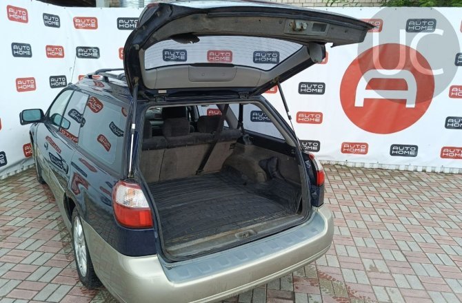 подержанный авто Subaru Outback 2000 года