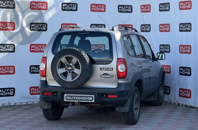 купить Chevrolet Niva с пробегом, 2016 года