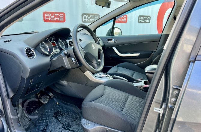 купить Peugeot 308 с пробегом, 2012 года